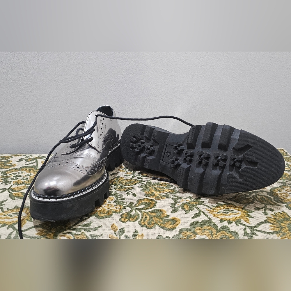 Kin Faye Leather Cleated Sole Brogue Shoes, Pewter, UK39 but fits US7.5
